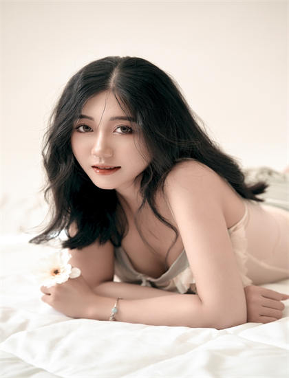 《被弃小千金真身是老祖宗》详细剧情解析：从开场到结局的完整叙事分析